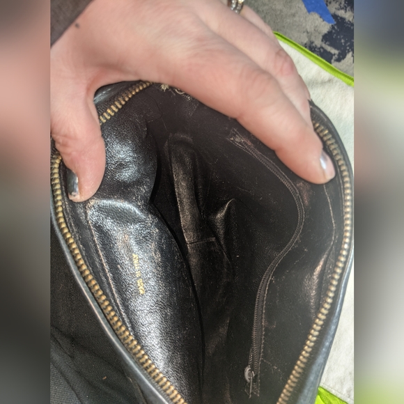 Chanel Vintage Black Lambskin Front Pocket Camera Bag × 1 - Picture 8 of 8